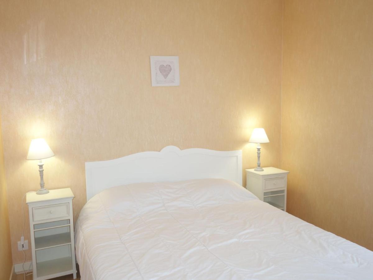 Apartment Residence Des Tennis-1 By Interhome دينار المظهر الخارجي الصورة