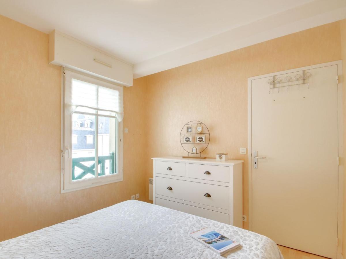 Apartment Residence Des Tennis-1 By Interhome دينار المظهر الخارجي الصورة